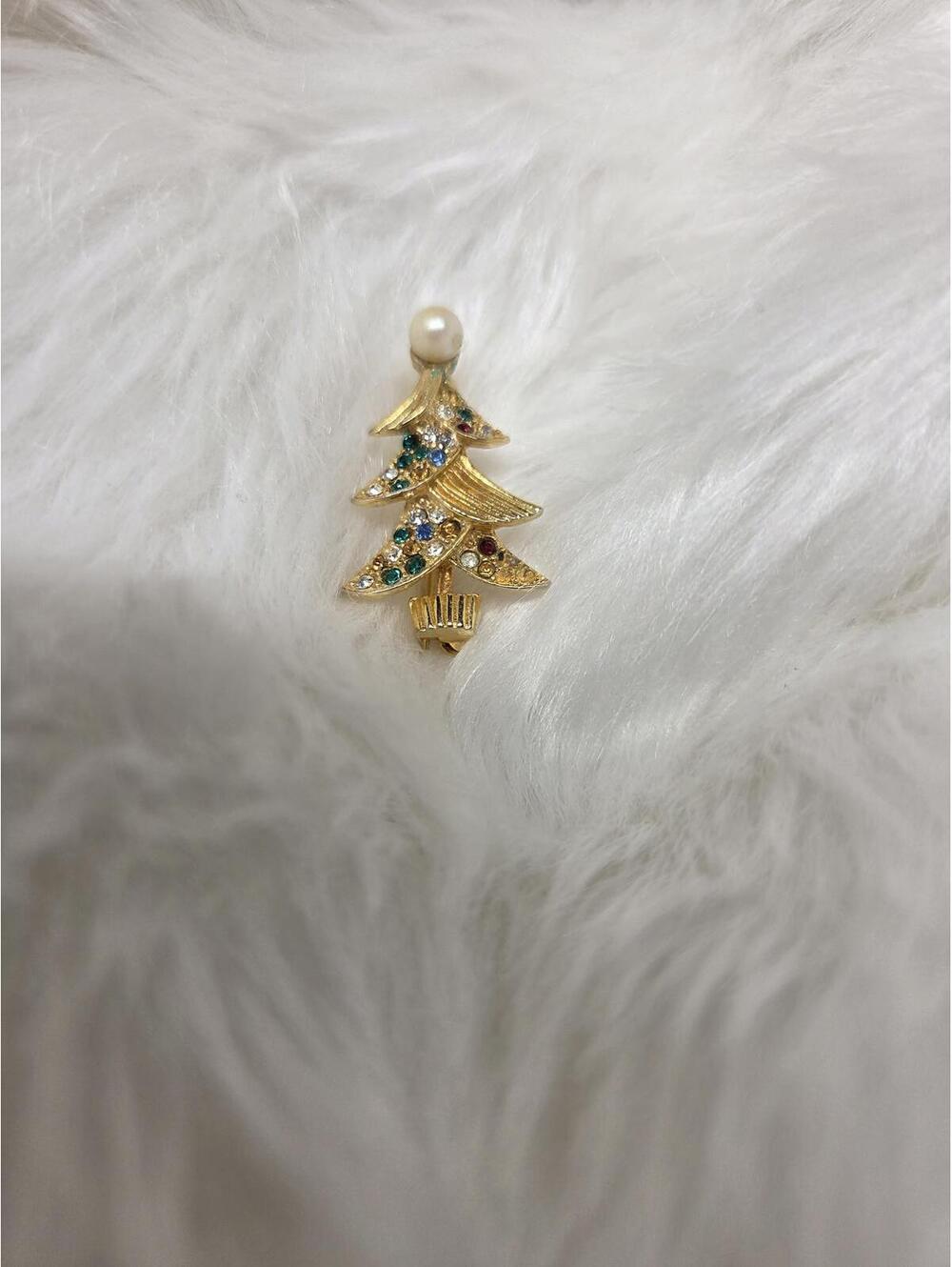 Gold-tone Christmas Tree Pin with Multicolored Rhinestones and Pearl Accent